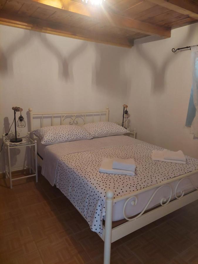 Apartman Studio Zdravko Eco Village 이모츠키 외부 사진